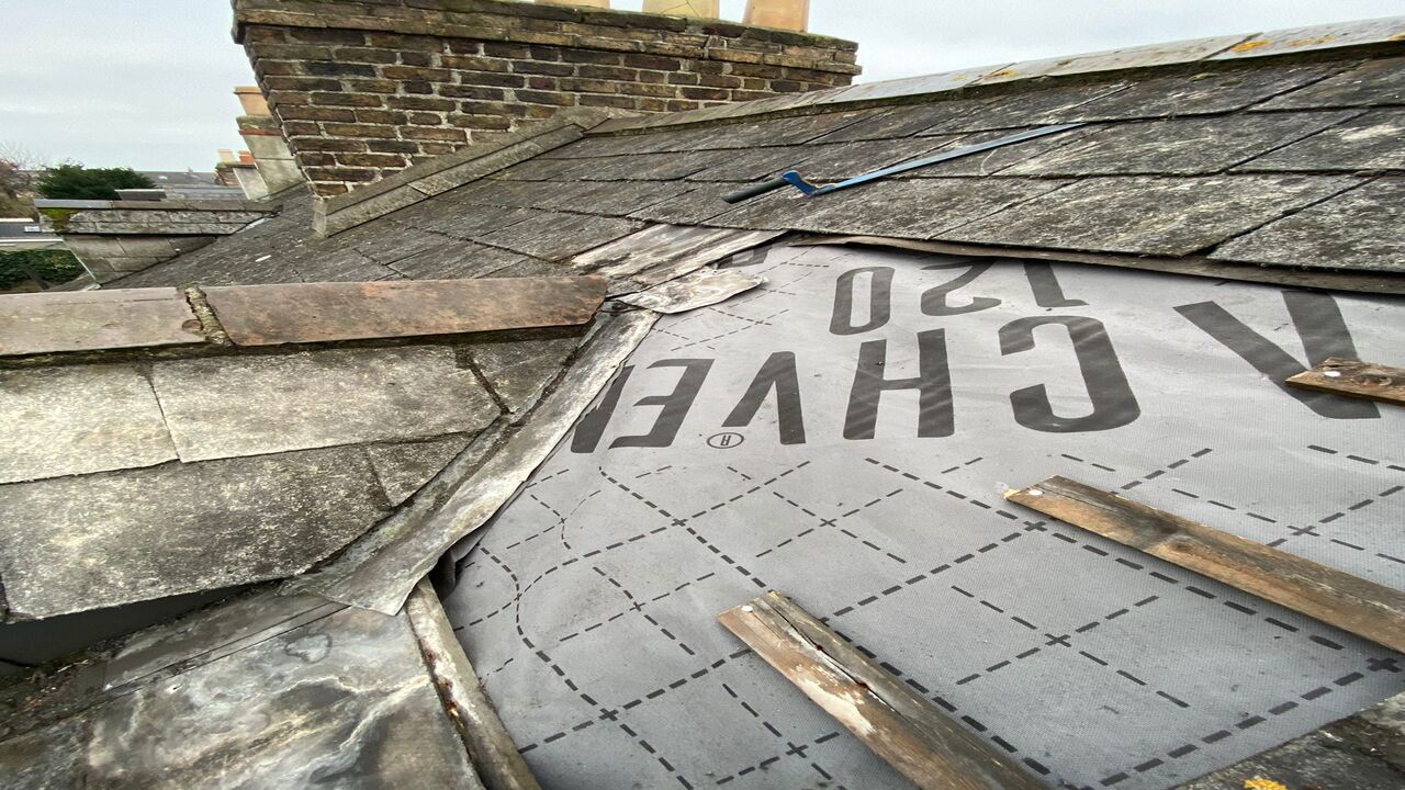 roof repairs dublin 15